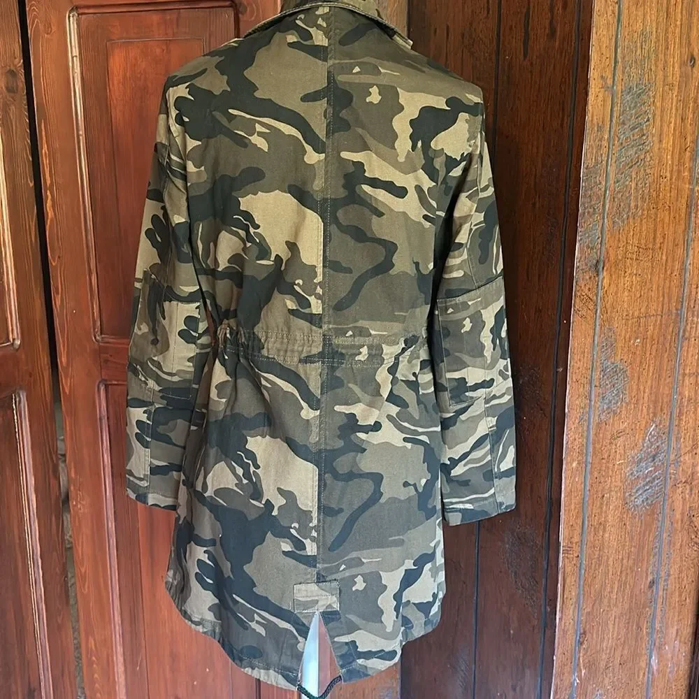 Womens Forever 21 Camo Camouflage Jacket Small‎